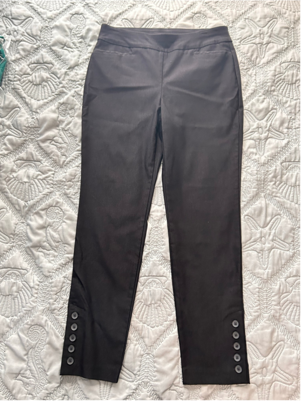 Chico’s So Slimming Brigitte Ankle Pants Black Size XSP NWT